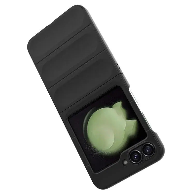 Valente Premium Protective Covers for Samsung Galaxy Flip 6 - Durable and Stylish